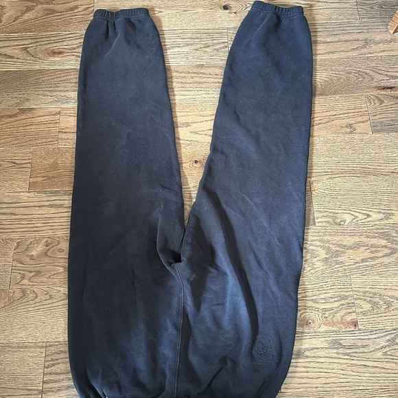 Black Roots Sweatpants - Picture 4 of 4